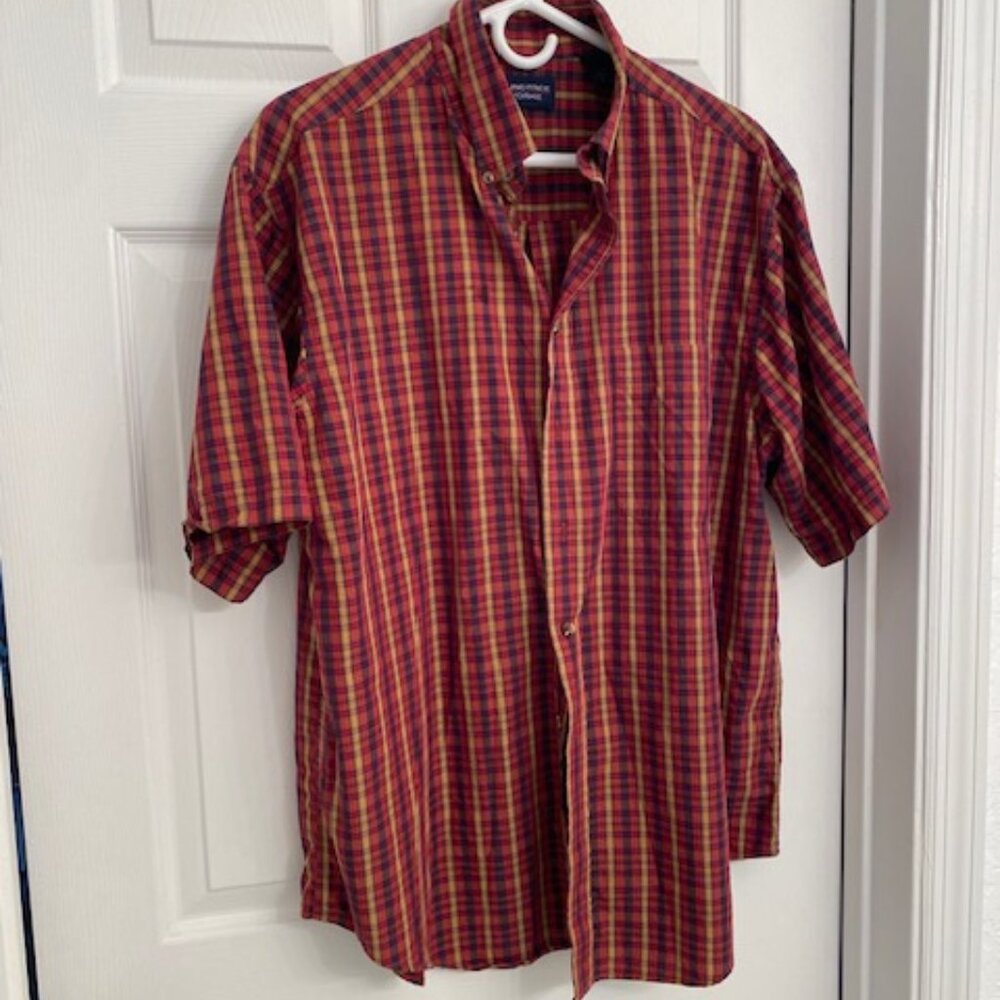 Roundtree & Yorke Men's Short Sleeve Checkered Button-Down Shirt Size L